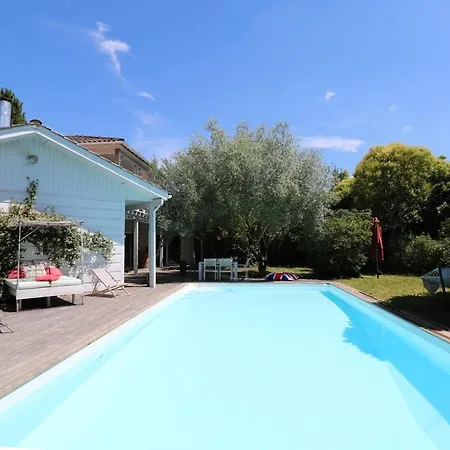 Havre De Paix - Grande Maison En Bois & Piscine Будинок відпочинку *