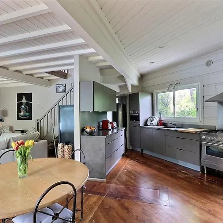 Havre De Paix - Grande Maison En Bois & Piscine Будинок відпочинку *