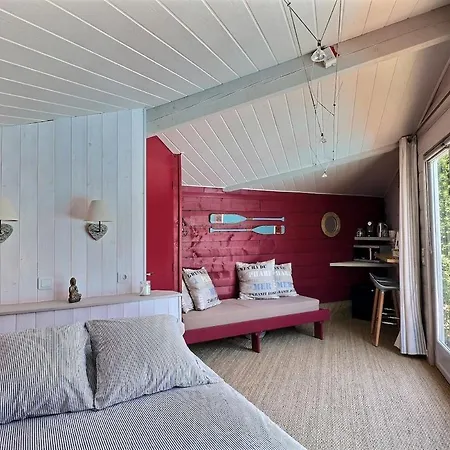 Havre De Paix - Grande Maison En Bois & Piscine Мериньяк
