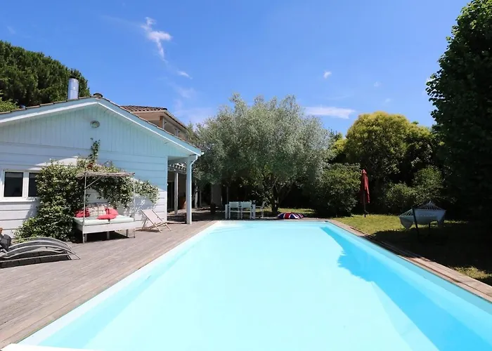 Havre De Paix - Grande Maison En Bois & Piscine Будинок відпочинку *