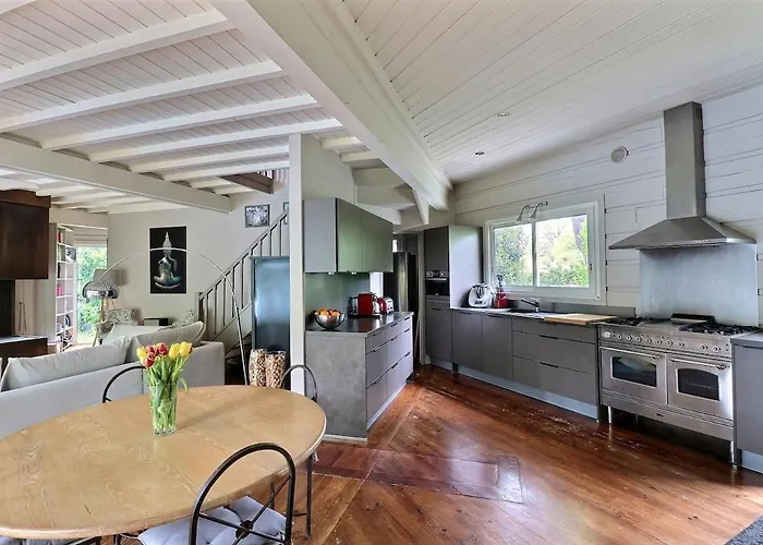 Havre De Paix - Grande Maison En Bois & Piscine Будинок відпочинку *